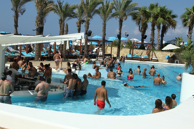 Latino Waves at Riviera